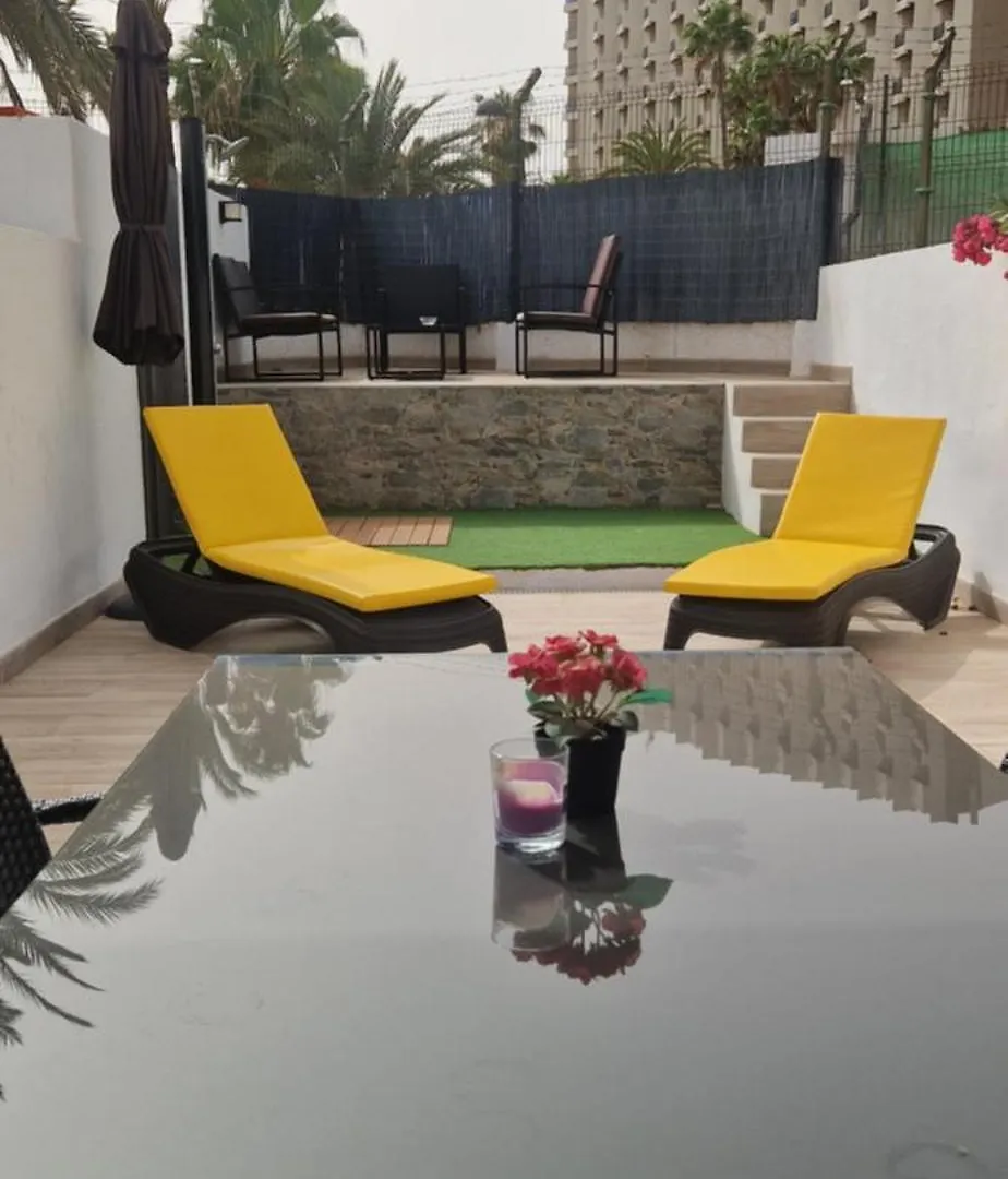 Sunny Large Terrace Apartment In Center Of Las Americas Playa de las Americas  0*, Playa de las Americas (Tenerife)